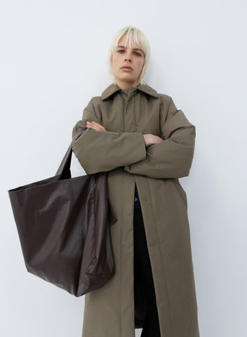 【関税込み】KASSL Editions ブラウン Oil トートバッグ KASSL Editionsのブラウン Oil トートバッグがセール中