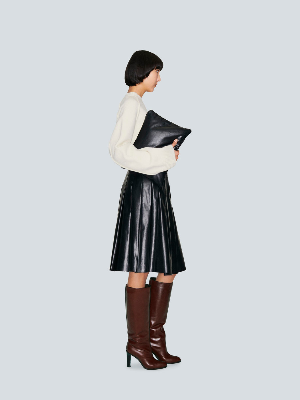 Pleated skirt midi oil | black – KASSL Editions